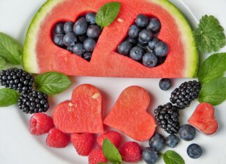 Healthy Summer Dog Treats: 3 Creative Ideas to Try Now!